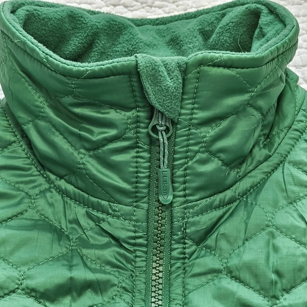L.l. Bean Green Quilted Thinsulate Vest - Picture 5 of 8